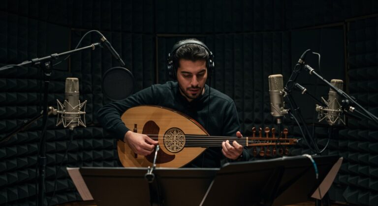 Oud Player